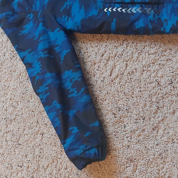 Free Country Youth 5/6 jacket in black and blue - Picture 2 of 6